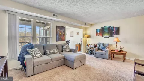 833 Deering Rd #8E, Pasadena, MD 21122 photo 14