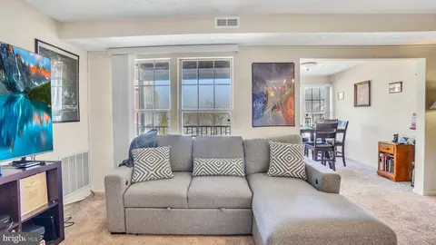 833 Deering Rd #8E, Pasadena, MD 21122 photo 13