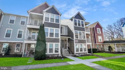 833 Deering Rd #8E, Pasadena, MD 21122 photo 3