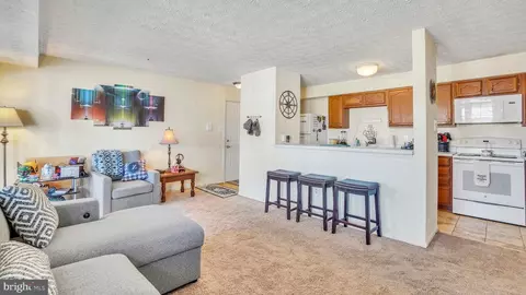 833 Deering Rd #8E, Pasadena, MD 21122 photo 12
