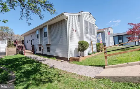 708 Waterview, Clearwater Beach, MD 21226