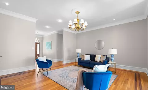 Living - 196 Southdown Rd, Edgewater, MD 21037 photo 1 of 9