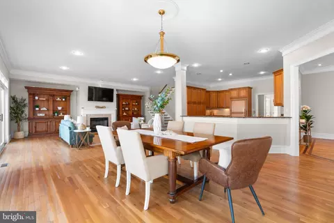 Dining - 196 Southdown Rd, Edgewater, MD 21037 photo 1 of 3