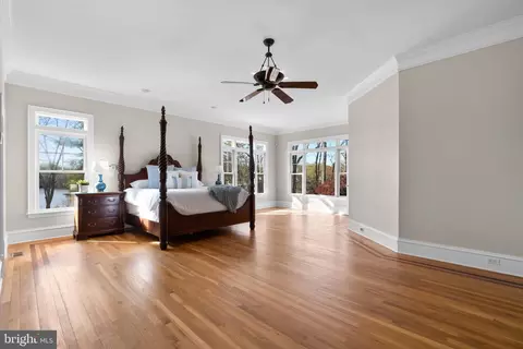Bedroom - 196 Southdown Rd, Edgewater, MD 21037 photo 1 of 9