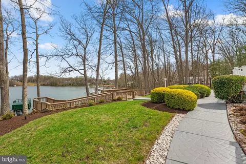 Exterior - 196 Southdown Rd, Edgewater, MD 21037 photo 9 of 10