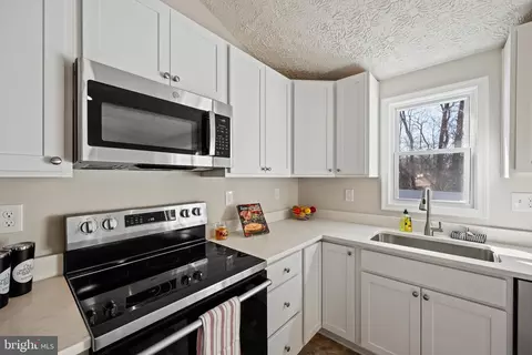 1425 Wisp Ct, Hanover, MD 21076 photo 14