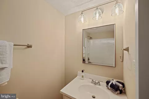 1425 Wisp Ct, Hanover, MD 21076 photo 33