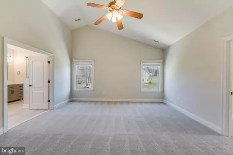 Bedroom - 8938 Sahalee Ct, Pasadena, MD 21122 photo 1 of 5