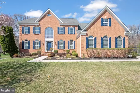 Exterior - 8938 Sahalee Ct, Pasadena, MD 21122 photo 2 of 5