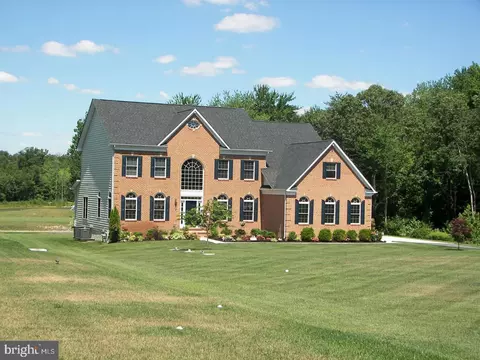 Exterior - 8938 Sahalee Ct, Pasadena, MD 21122 photo 1 of 5