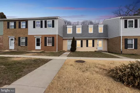 8238 Marlton Ct, Severn, MD 21144