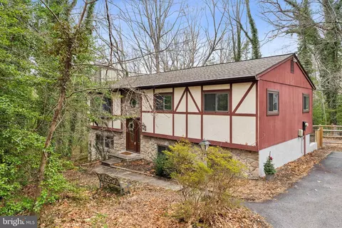 698 Benfield Rd, Severna Park, MD 21146