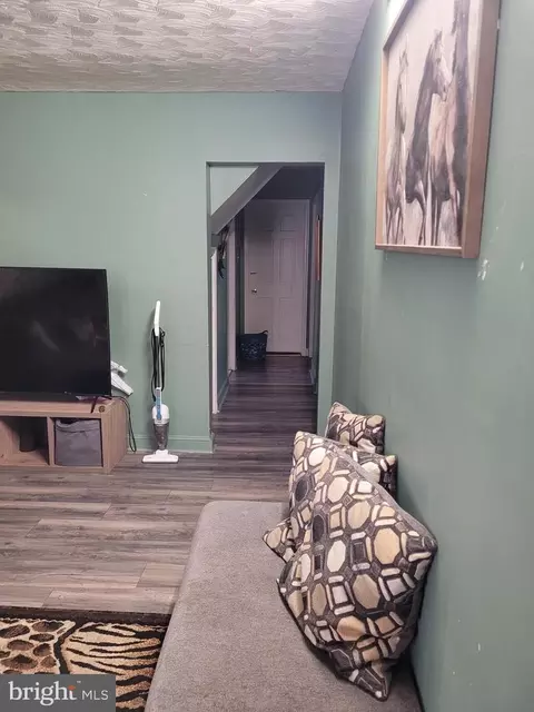 Entry Way - 38 Governors Gate, Linthicum, MD 21090 photo 4 of 4
