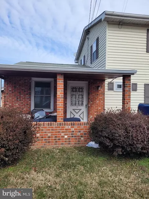 Exterior - 38 Governors Gate, Linthicum, MD 21090 photo 1 of 2
