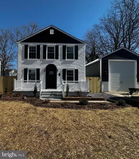 Exterior - 1637 Fairhill Dr, Edgewater, MD 21037 photo 2 of 6