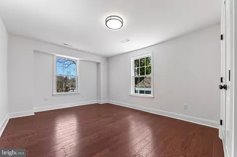 Bedroom - 1637 Fairhill Dr, Edgewater, MD 21037 photo 1 of 6