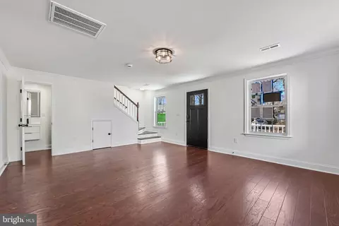Living - 1637 Fairhill Dr, Edgewater, MD 21037 photo 5 of 7
