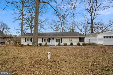 1713 River Rd, Annapolis, MD 21409