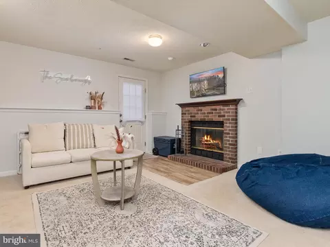 Living - 700 Pine Drift Dr, Odenton, MD 21113 photo 2 of 2