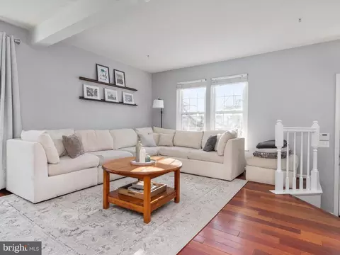 Living - 700 Pine Drift Dr, Odenton, MD 21113 photo 1 of 2