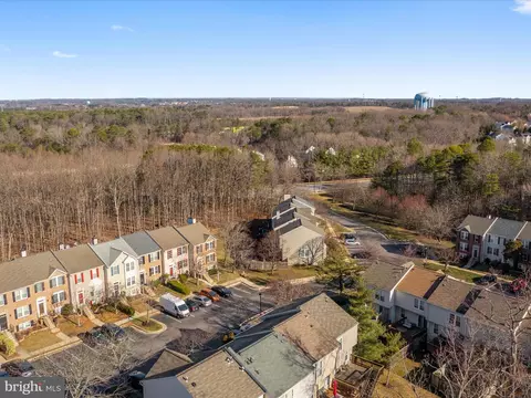 View/Area - 700 Pine Drift Dr, Odenton, MD 21113 photo 2 of 3