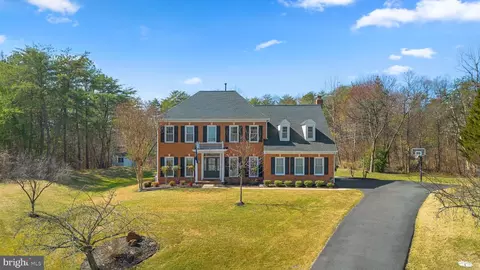121 Fordham Dr, Millersville, MD 21108