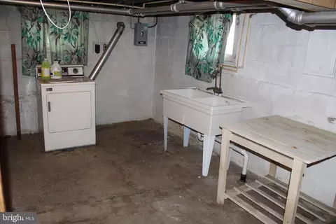 Other - 229 Doris Ave, Baltimore, MD 21225 photo 6 of 9