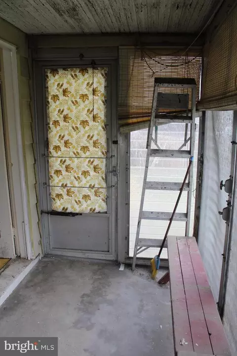 Exterior - 229 Doris Ave, Baltimore, MD 21225 photo 3 of 4