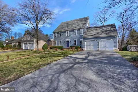 238 Oak Ct, Severna Park, MD 21146