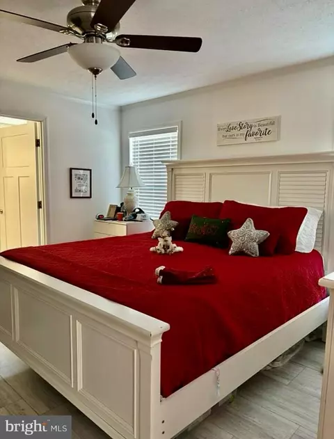 91 Berts Dr, Lothian, MD 20711 photo 8