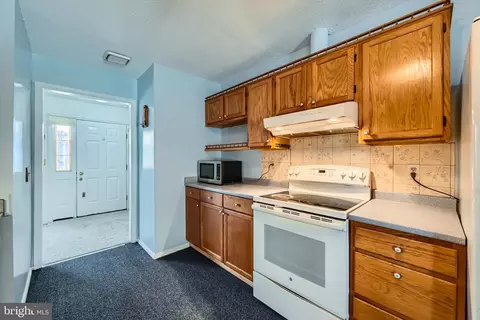 7887 Brighton Ct, Pasadena, MD 21122 photo 11