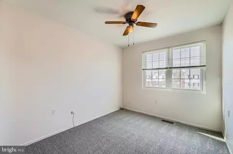 7887 Brighton Ct, Pasadena, MD 21122 photo 20