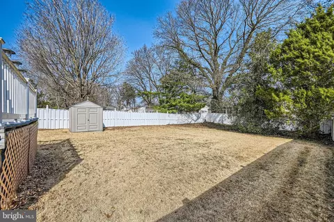 7887 Brighton Ct, Pasadena, MD 21122 photo 33