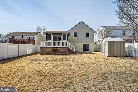 7887 Brighton Ct, Pasadena, MD 21122 photo 35