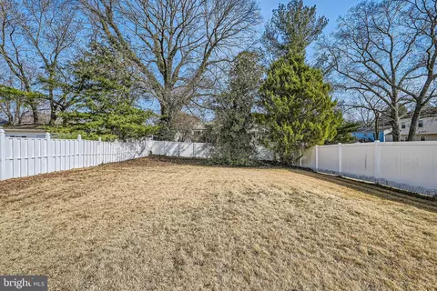 7887 Brighton Ct, Pasadena, MD 21122 photo 34