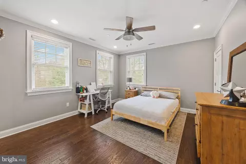 Bedroom - 963 Phillips Dr, Arnold, MD 21012 photo 2 of 5