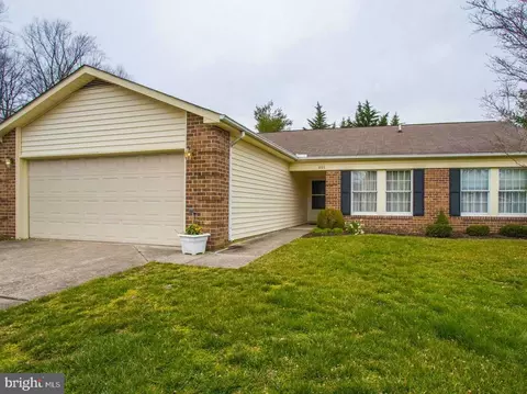 880 Boatswain Way, Annapolis, MD 21401