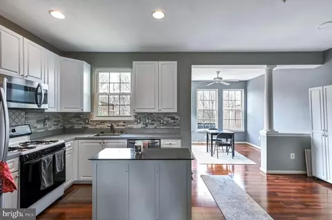 7542 E Plateau Dr, Hanover, MD 21076 photo 8