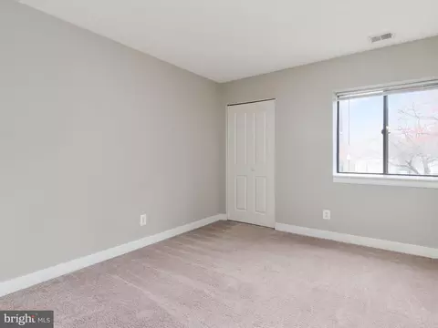 Bedroom - 1227 E Gemini Dr #1227-E, Annapolis, MD 21403 photo 4 of 5