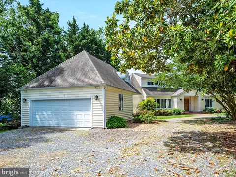 Other - 1601 Cliff Dr, Edgewater, MD 21037 photo 2 of 22