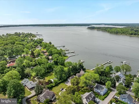 View/Area - 1601 Cliff Dr, Edgewater, MD 21037 photo 13 of 22