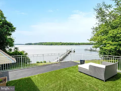 View/Area - 1601 Cliff Dr, Edgewater, MD 21037 photo 4 of 22