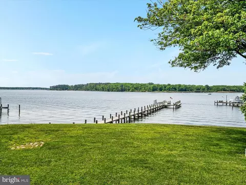 View/Area - 1601 Cliff Dr, Edgewater, MD 21037 photo 9 of 22