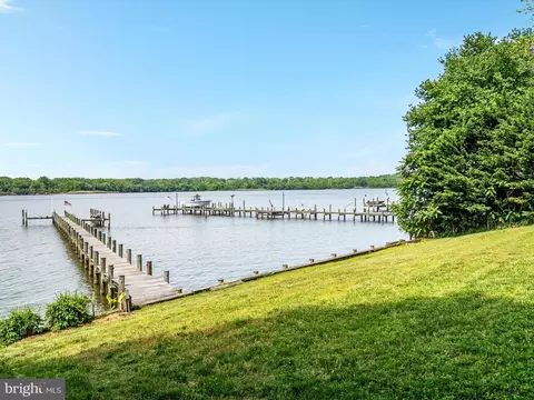 View/Area - 1601 Cliff Dr, Edgewater, MD 21037 photo 8 of 22