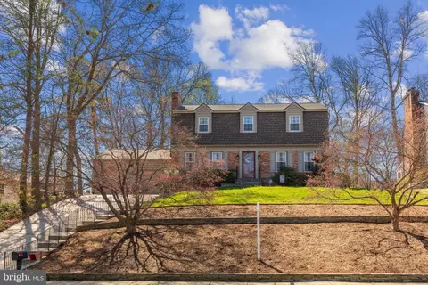 403 Halsey Rd, Annapolis, MD 21401