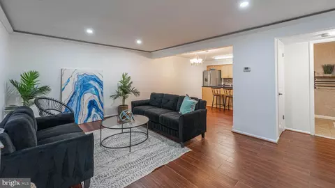 9 C Heritage Ct, Annapolis, MD 21401