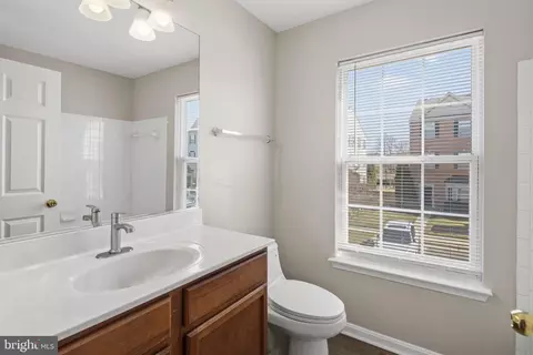 Bath - 1926 Hackberry Ct, Odenton, MD 21113 photo 1 of 3