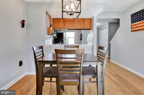 Dining - 3625 Handel Ct, Pasadena, MD 21122 photo 2 of 2