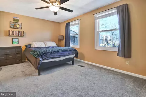 Bedroom - 3625 Handel Ct, Pasadena, MD 21122 photo 2 of 2