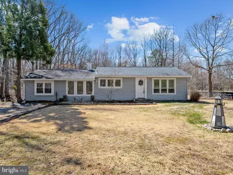Exterior - 6432 Shady Side Rd W, Shady Side, MD 20764 photo 7 of 7